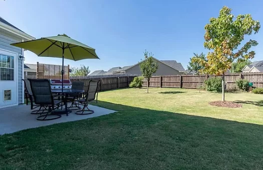 729 Laurel Spring Dr